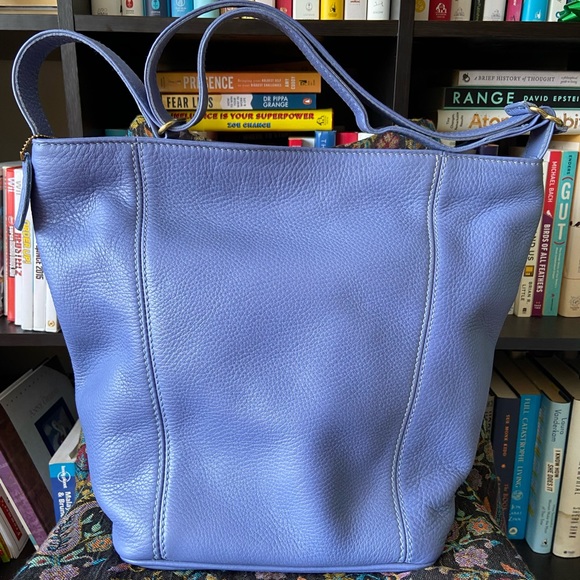🌸SOLD🌸 Coach Sonoma Large Bucket Bag 4927 in Periwinkle - Rare and HTF! - Picture 2 of 7